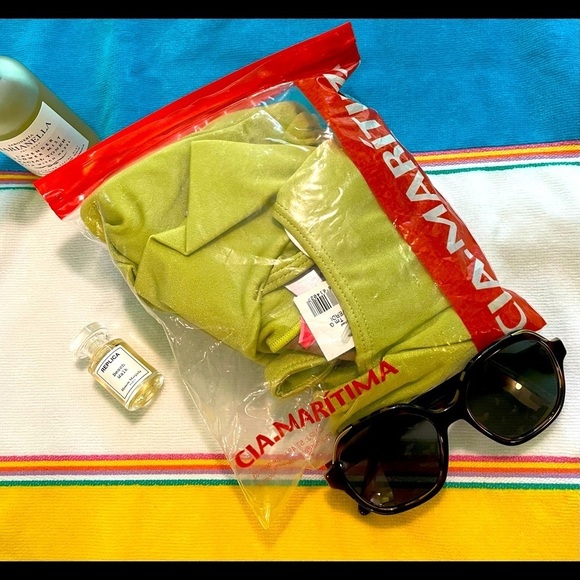 NEW!  Maritima  twist top swim - Picture 8 of 8